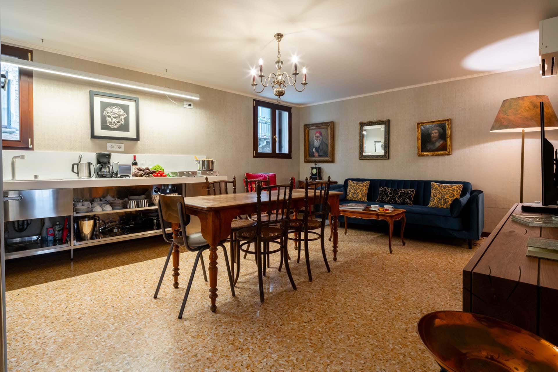Spacious dining room - Ca’ Moro – Murano