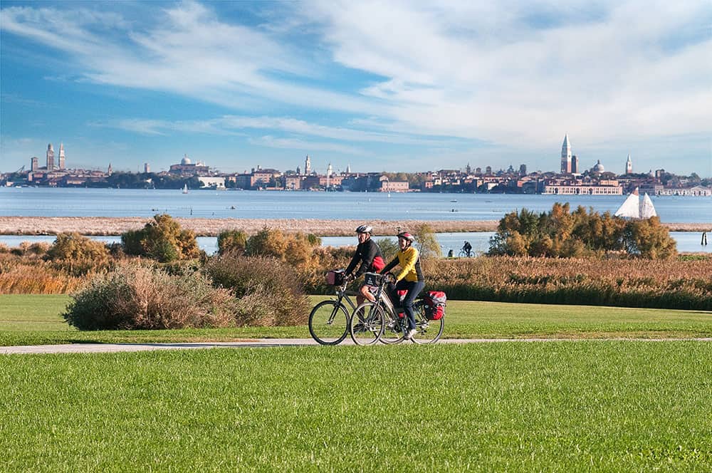The-Red-House-Company-summer-by-bike