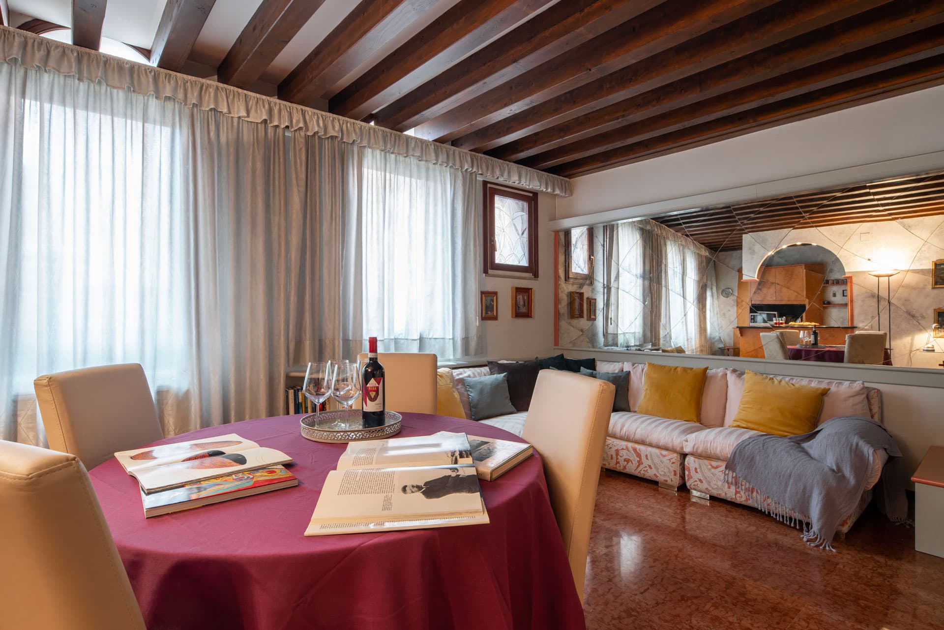 Klimt House