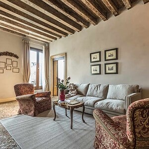 Palazzina Canal Apartment